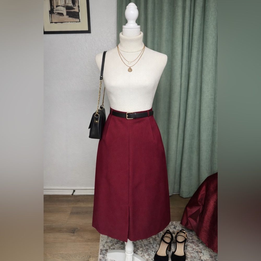 Vintage Panter Burgundy Midi Skirt | Union Made | Size 13 (Fits Modern 8/10)